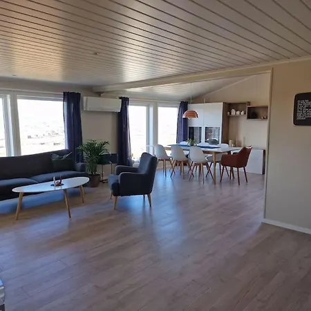 Vm 2025 Hus 20 Min Til Granasen Og Trdh 빌라